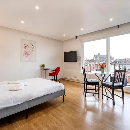 Le Coislin Apartment
